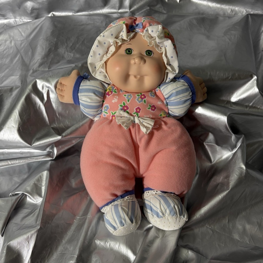 Vintage 1995 Cabbage Patch Kids BabyLand Soft Body Bell Rattles Doll Green Eyes‎ - Picture 2 of 7